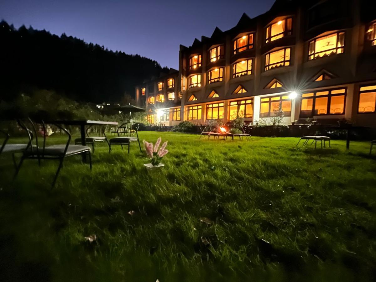 Sagar Heritage Resort, Near Mall Road Manali Manāli Exterior foto