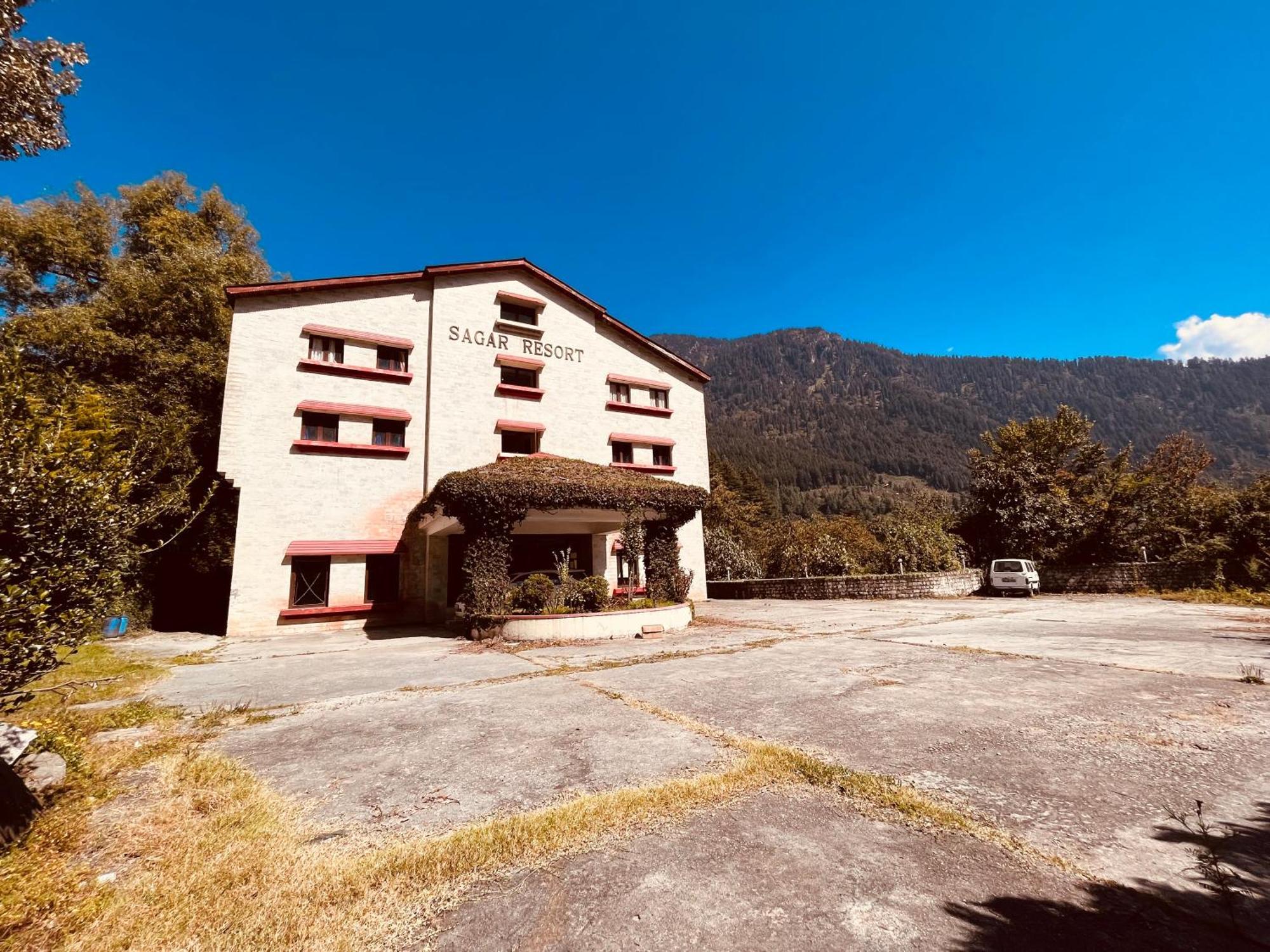 Sagar Heritage Resort, Near Mall Road Manali Manāli Exterior foto