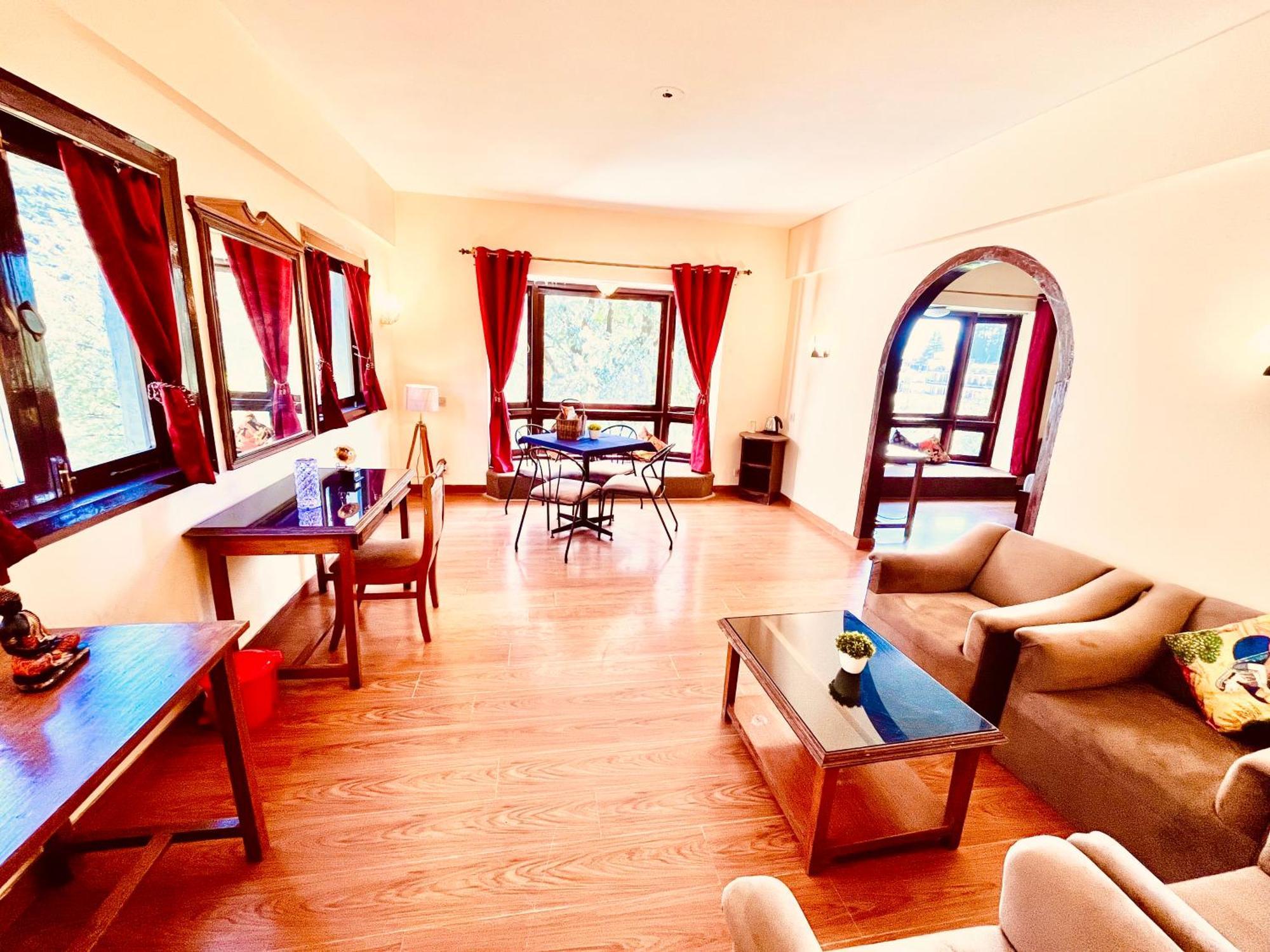 Sagar Heritage Resort, Near Mall Road Manali Manāli Exterior foto