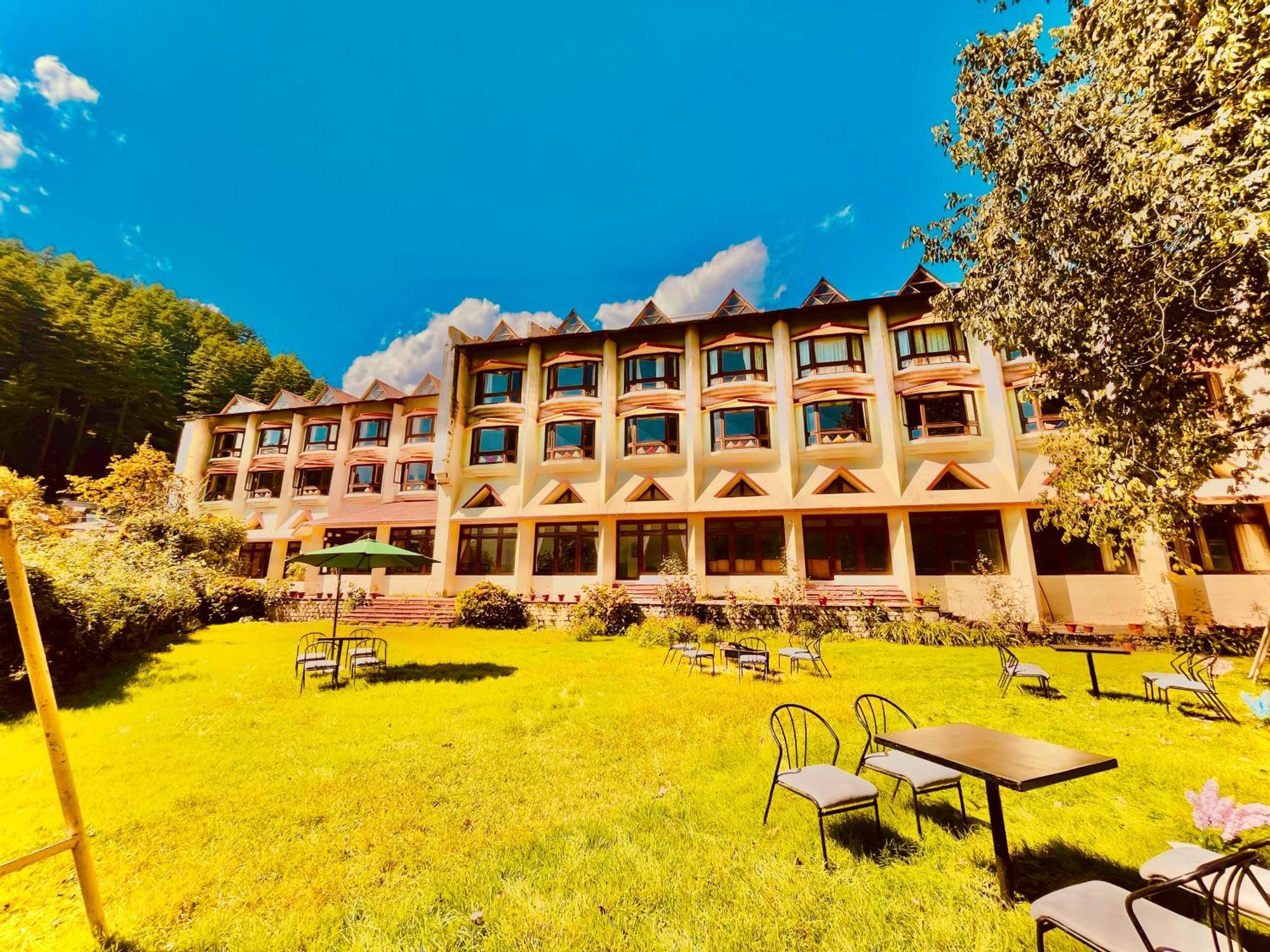 Sagar Heritage Resort, Near Mall Road Manali Manāli Exterior foto